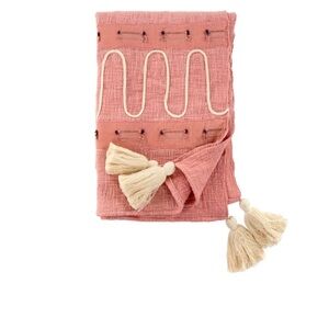 Pink Throw Blanket with Tassels